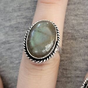 Size 6.75 silver oval striated labradorite ring